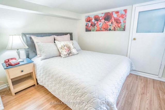 106 Sellers Ave, House semidetached with 3 bedrooms, 2 bathrooms and 1 parking in Toronto ON | Image 19