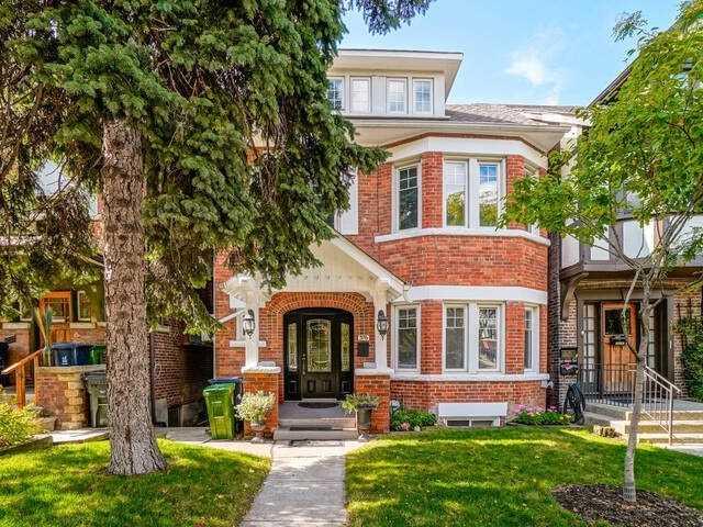 376 Spadina Rd, House detached with 4 bedrooms, 3 bathrooms and 3 parking in Toronto ON | Image 1