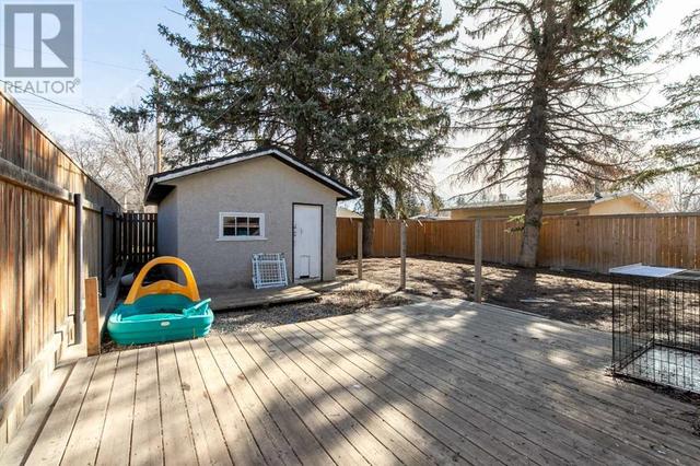 707 17 Street N, House detached with 2 bedrooms, 1 bathrooms and 4 parking in Lethbridge AB | Image 20