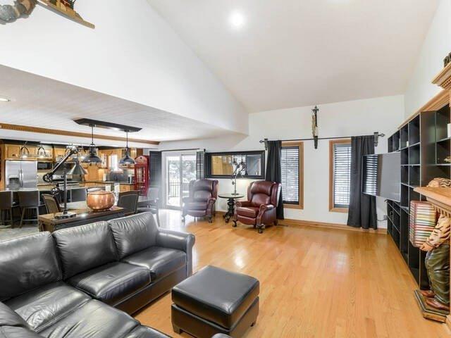 81 Colonel Bertram Rd, House detached with 4 bedrooms, 3 bathrooms and 5 parking in Brampton ON | Image 32
