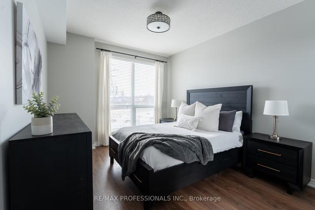 204 - 1135 Royal York Rd, Condo with 1 bedrooms, 1 bathrooms and 1 parking in Toronto ON | Image 6