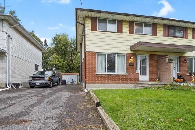 624 Devon Ave, House semidetached with 3 bedrooms, 2 bathrooms and 2 parking in Oshawa ON | Image 12