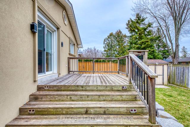1216 Holton Heights Dr, House detached with 2 bedrooms, 2 bathrooms and 10 parking in Oakville ON | Image 26