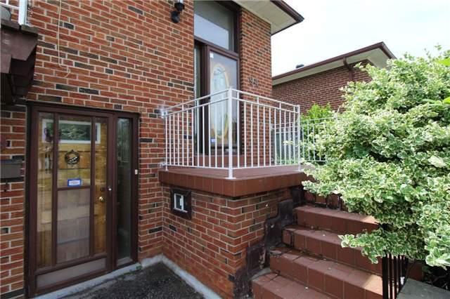 94 Futura Dr, House semidetached with 3 bedrooms, 2 bathrooms and 2 parking in Toronto ON | Image 2