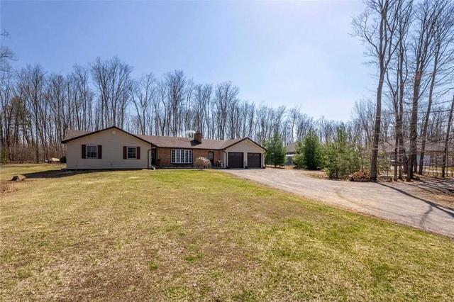 142 Cottingham Rd, House detached with 3 bedrooms, 2 bathrooms and 14 parking in Kawartha Lakes ON | Image 1