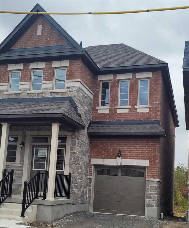 1075 Skyridge Blvd, House detached with 3 bedrooms, 3 bathrooms and 3 parking in Pickering ON | Image 1