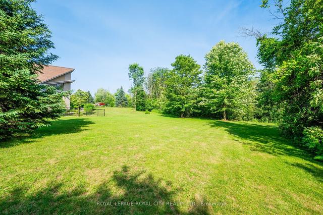 10 Kilkenny Pl, House detached with 3 bedrooms, 4 bathrooms and 15 parking in Guelph ON | Image 30
