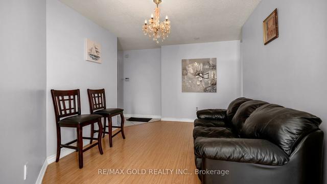 3106 - 3650 Kaneff Cres, Condo with 2 bedrooms, 2 bathrooms and 1 parking in Mississauga ON | Image 2
