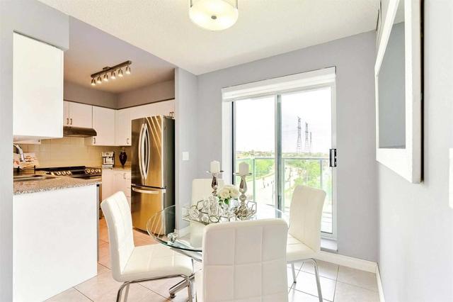 510 - 11 Oneida Cres, Condo with 2 bedrooms, 2 bathrooms and 1 parking in Richmond Hill ON | Image 7