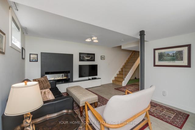 30 - 146 Downey Rd, Townhouse with 3 bedrooms, 4 bathrooms and 2 parking in Guelph ON | Image 16