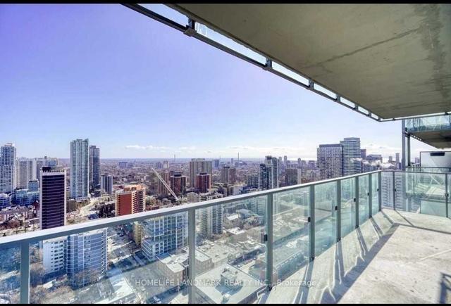 3704 - 50 Wellesley St E, Condo with 2 bedrooms, 2 bathrooms and 1 parking in Toronto ON | Image 8