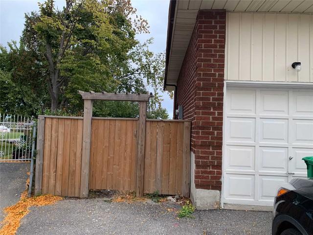 lower - 72 Madison St St, House semidetached with 2 bedrooms, 1 bathrooms and 1 parking in Brampton ON | Image 5