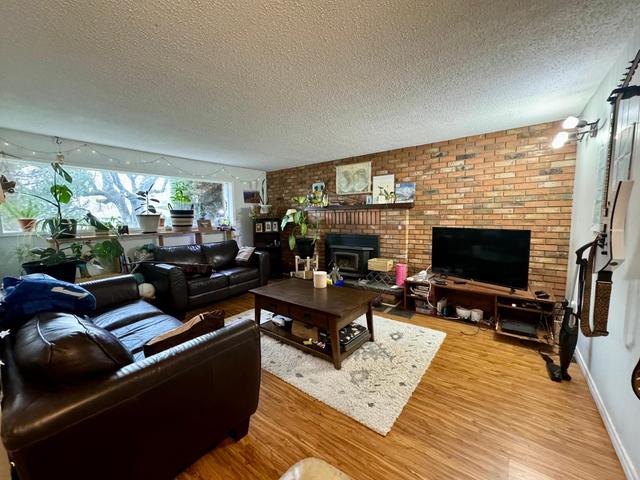906 Innes Street, House detached with 5 bedrooms, 3 bathrooms and null parking in Nelson BC | Image 50