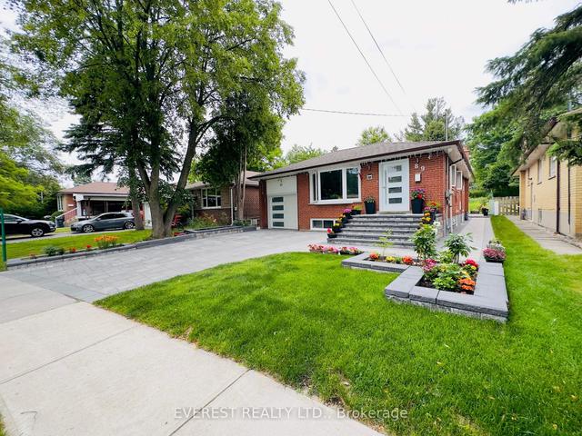 89 Ascolda Blvd, House detached with 3 bedrooms, 4 bathrooms and 5 parking in Toronto ON | Image 1