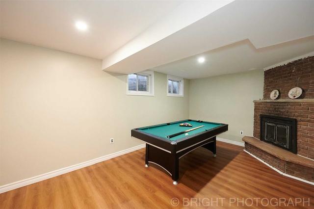 29 Hobart Dr, House detached with 4 bedrooms, 4 bathrooms and 2 parking in Toronto ON | Image 22