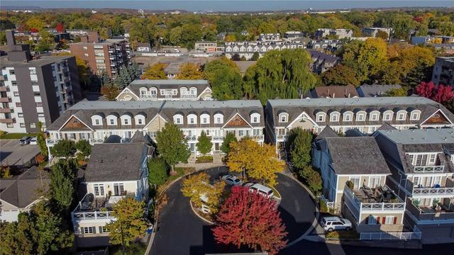 14 - 2369 Ontario St, Townhouse with 3 bedrooms, 4 bathrooms and 2 parking in Oakville ON | Image 30