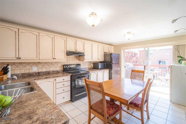 30 Weymouth Rd, House detached with 3 bedrooms, 2 bathrooms and 2 parking in Barrie ON | Image 26