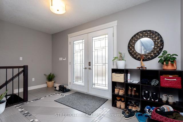 9 - 1430 Highbury Ave, Condo with 4 bedrooms, 3 bathrooms and 4 parking in London ON | Image 23