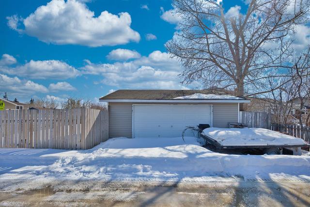 102 Langdon Avenue, House detached with 3 bedrooms, 1 bathrooms and 4 parking in Wheatland County AB | Image 49