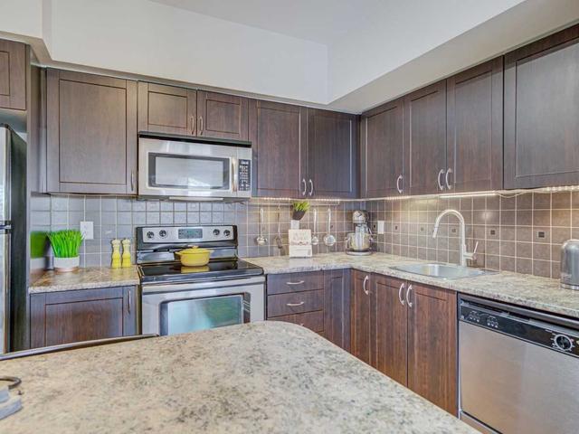218 - 25 Richgrove Dr, Townhouse with 2 bedrooms, 2 bathrooms and 1 parking in Toronto ON | Image 10