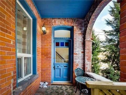 Top2Fls - 4 Elm Grove Ave N, House detached with 2 bedrooms, 2 bathrooms and null parking in Toronto ON | Image 2