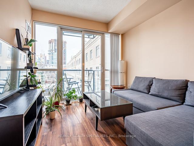 824 - 560 Front St W, Condo with 1 bedrooms, 1 bathrooms and 1 parking in Toronto ON | Image 6