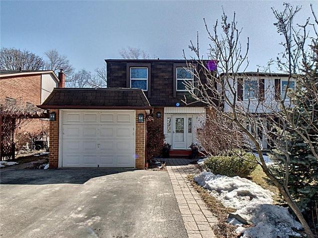1242 Consort Crescent, House attached with 4 bedrooms, 1 bathrooms and 2 parking in Burlington ON | Image 1