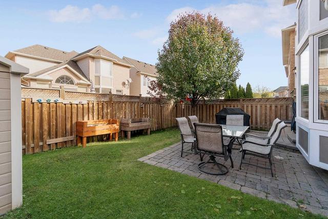 821 Trudeau Dr, House detached with 3 bedrooms, 3 bathrooms and 2 parking in Milton ON | Image 20