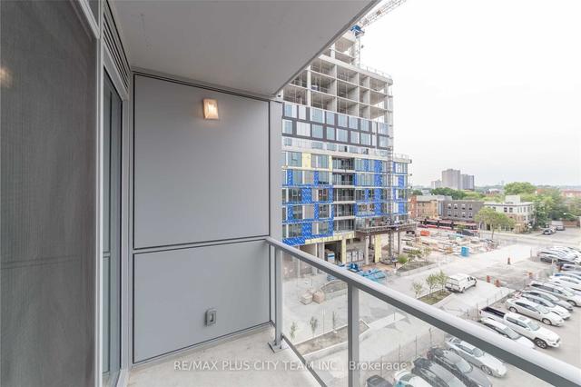 411 - 25 Baseball Pl, Condo with 1 bedrooms, 1 bathrooms and 0 parking in Toronto ON | Image 3