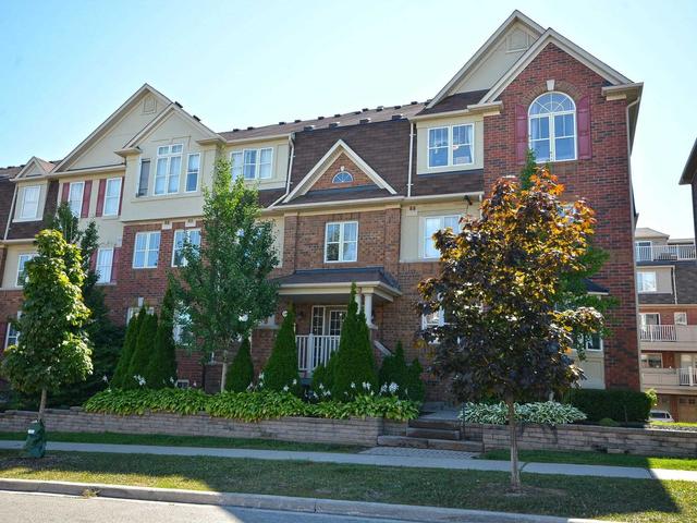 3 - 634 Shoreline Dr, Townhouse with 2 bedrooms, 2 bathrooms and 2 parking in Mississauga ON | Image 1