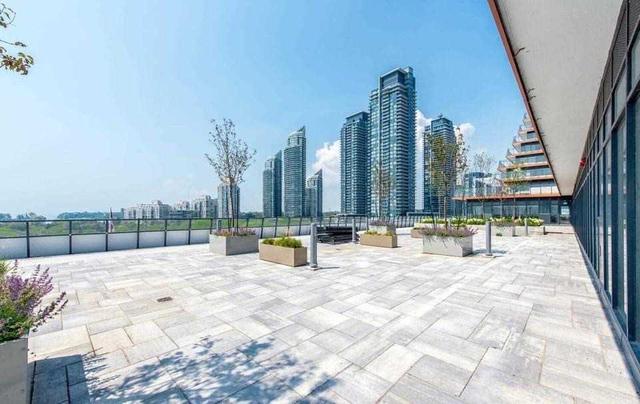 1013 - 30 Shore Breeze Dr, Condo with 2 bedrooms, 2 bathrooms and 1 parking in Toronto ON | Image 10