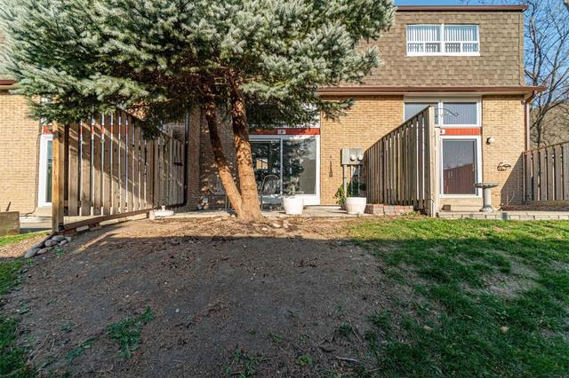 7 - 640 Rathburn Rd E, Townhouse with 3 bedrooms, 2 bathrooms and 2 parking in Mississauga ON | Image 33