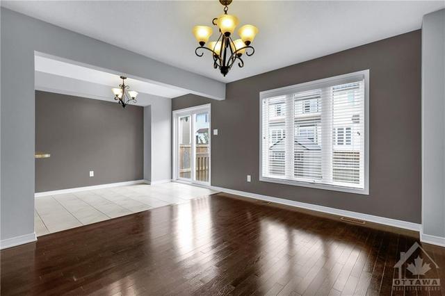 313 Laguna Street, Townhouse with 3 bedrooms, 3 bathrooms and 4 parking in Ottawa ON | Image 12