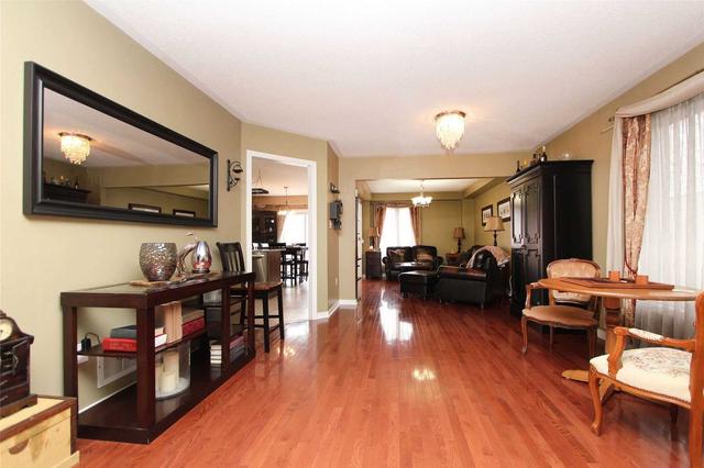 75 Hutton Pl, House detached with 3 bedrooms, 4 bathrooms and 4 parking in Clarington ON | Image 19