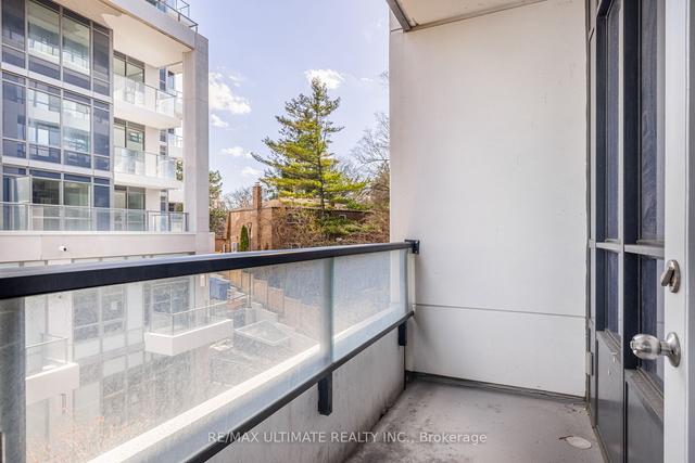 222 - 399 Spring Garden Ave, Condo with 2 bedrooms, 2 bathrooms and 1 parking in Toronto ON | Image 2