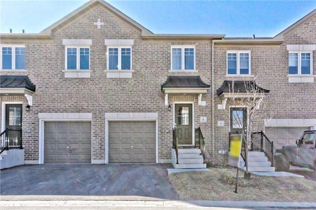 6 Ken Bromley Lane, House attached with 3 bedrooms, 2 bathrooms and 1 parking in Clarington ON | Image 1