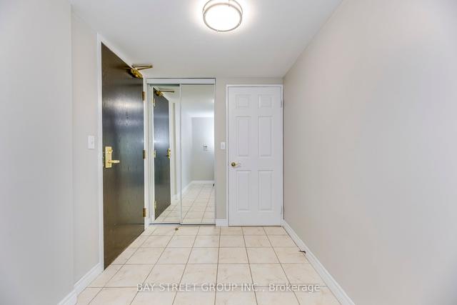 2008 - 23 Hollywood Ave, Condo with 2 bedrooms, 2 bathrooms and 1 parking in Toronto ON | Image 26