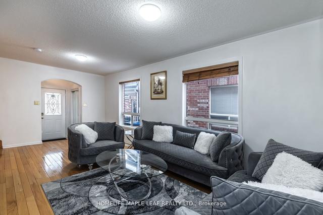 53 Herdwick St, House semidetached with 3 bedrooms, 4 bathrooms and 5 parking in Brampton ON | Image 36