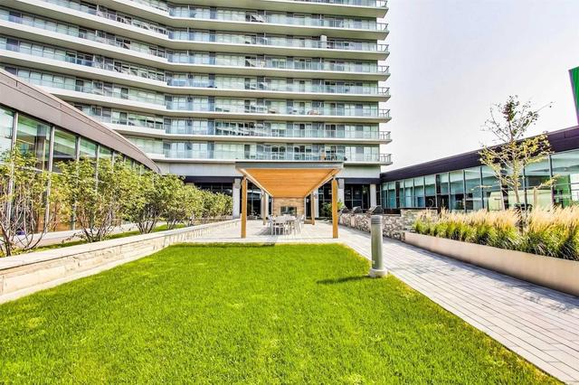 sph08 - 117 Mcmahon Dr, Condo with 2 bedrooms, 2 bathrooms and 1 parking in Toronto ON | Image 8