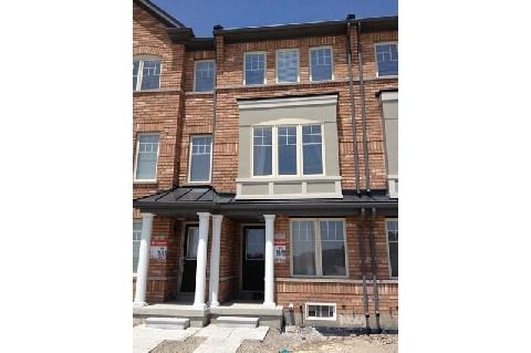 8 Truchard Ave, House attached with 2 bedrooms, 3 bathrooms and 1 parking in Markham ON | Image 1