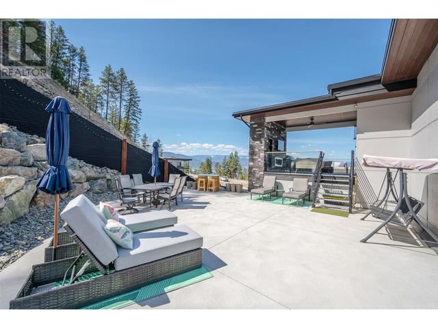 3060 Outlook Way, House detached with 3 bedrooms, 2 bathrooms and 6 parking in Okanagan Similkameen E BC | Image 38