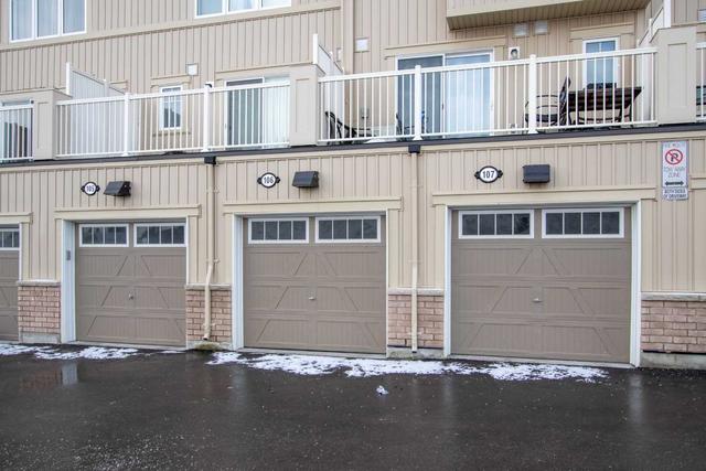 106 - 2500 Hill Rise Crt, Townhouse with 2 bedrooms, 2 bathrooms and 1 parking in Oshawa ON | Image 12