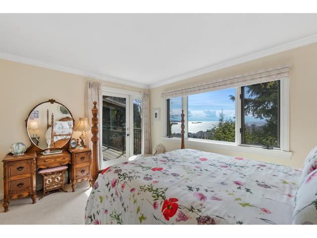 885 Braeside Street, House detached with 4 bedrooms, 3 bathrooms and null parking in West Vancouver BC | Image 22