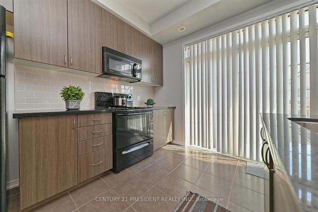 22 Utopia Way, Townhouse with 3 bedrooms, 3 bathrooms and 2 parking in Brampton ON | Image 11