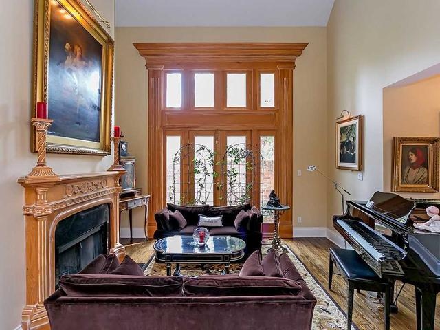 457 Burlington Ave, House semidetached with 2 bedrooms, 4 bathrooms and 4 parking in Burlington ON | Image 6