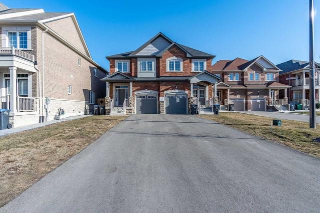 100 Hollowgrove Blvd, House semidetached with 3 bedrooms, 3 bathrooms and 5 parking in Brampton ON | Image 12