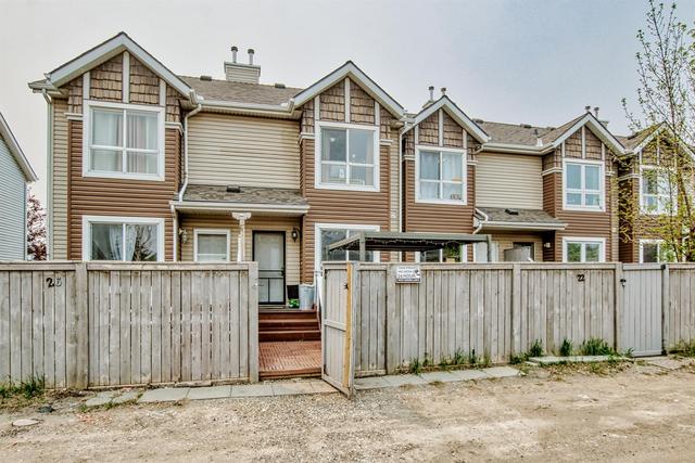 24 Erin Woods Court Se, Home with 3 bedrooms, 2 bathrooms and 1 parking in Calgary AB | Image 44