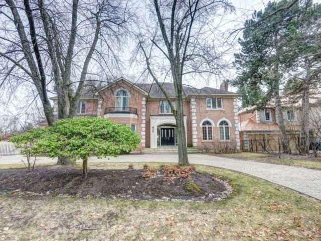 2180 Mississauga Rd W, House detached with 5 bedrooms, 7 bathrooms and 11 parking in Mississauga ON | Image 1