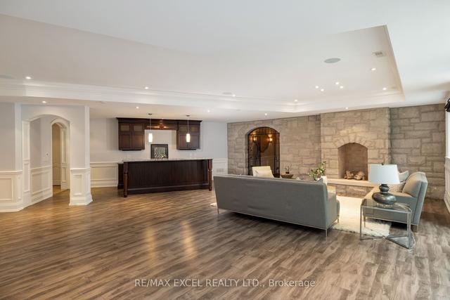 36 Old Yonge St, House detached with 5 bedrooms, 9 bathrooms and 15 parking in Toronto ON | Image 22