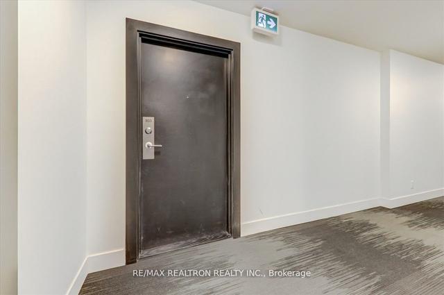 803 - 10 Willison Sq, Condo with 1 bedrooms, 1 bathrooms and 0 parking in Toronto ON | Image 13